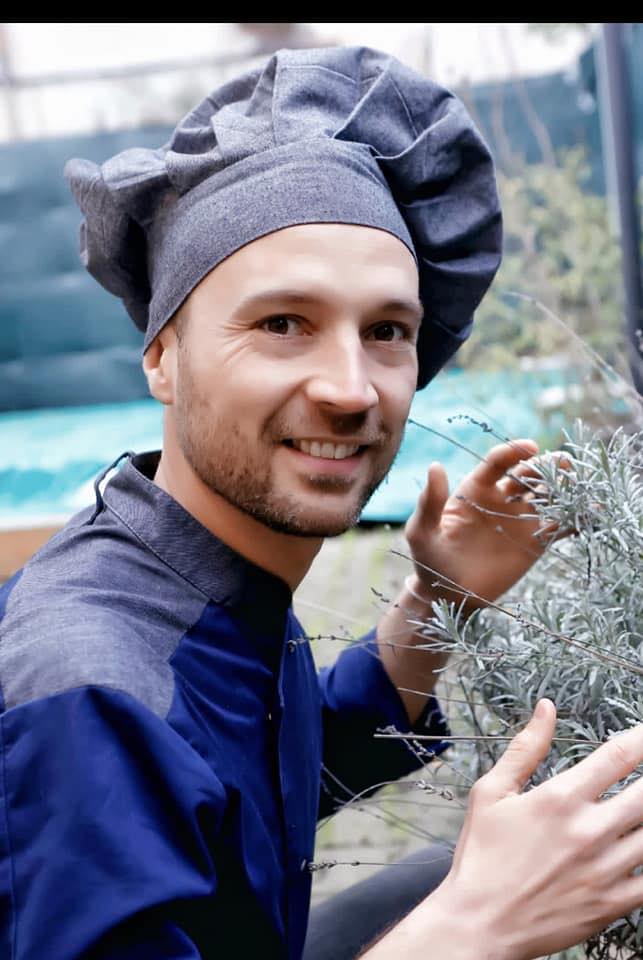 Stefano Tomassini Stefano Tomassini